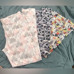 3 pairs of Disney leggings